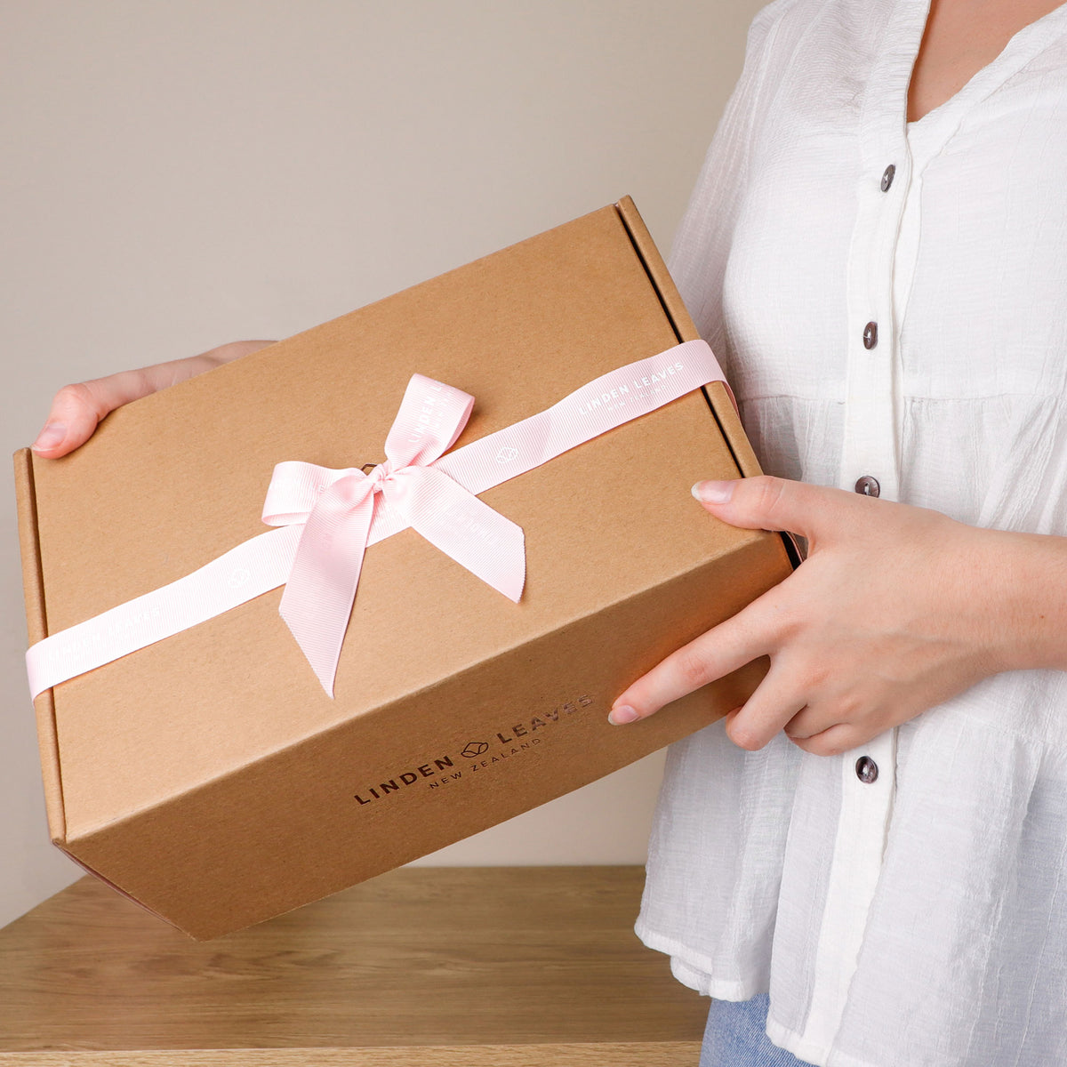 Mystery Delight Box | Linden Leaves